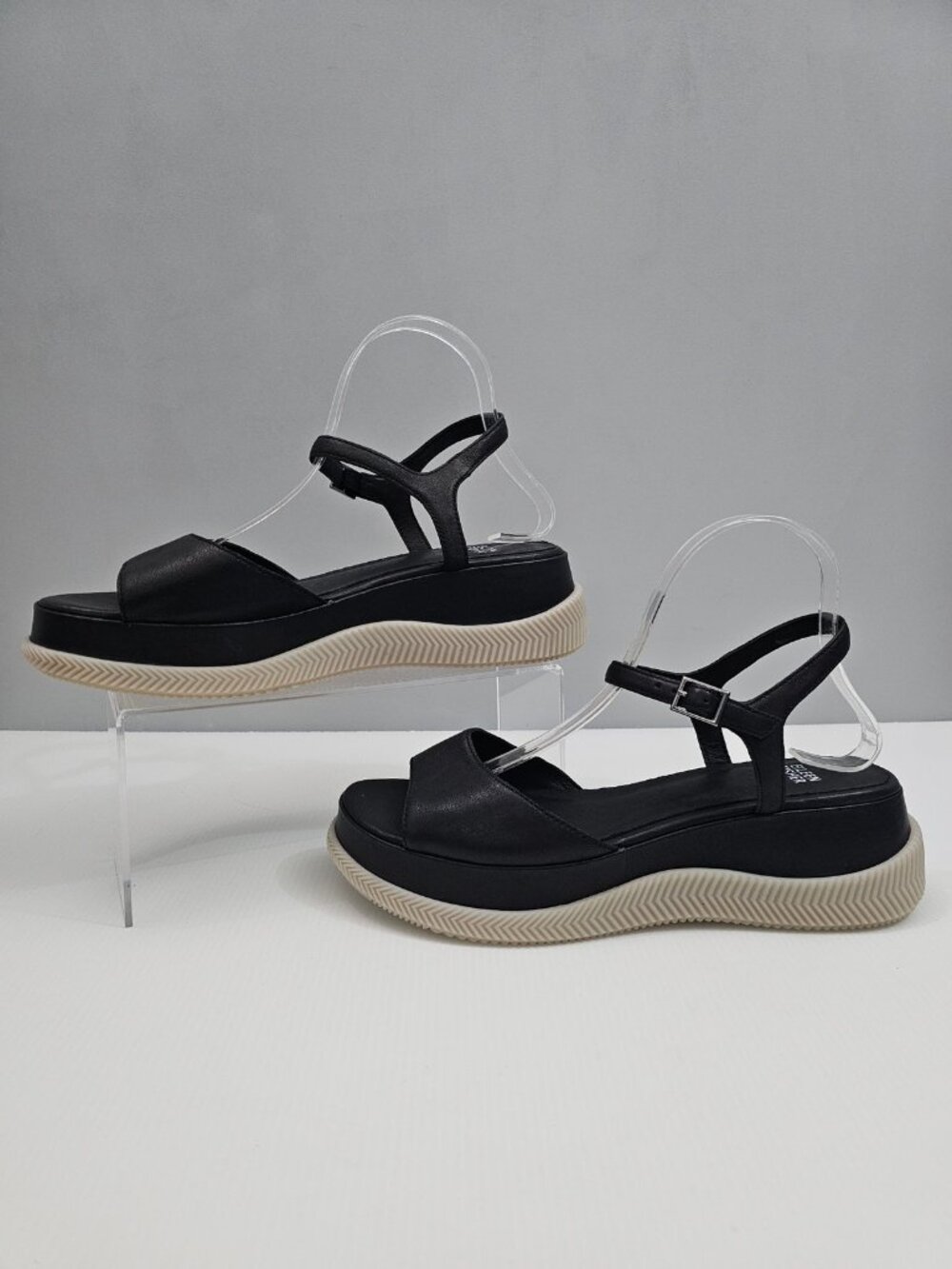 Eileen Fisher Airo Platform Wedge Sandal Womens 9 Black Leather Ankle Strap - Picture 2 of 13
